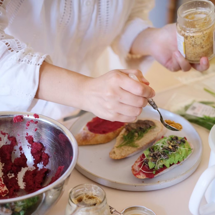 Umami Sprinkle - Japanese Vegan Parmesan, 3.52 oz