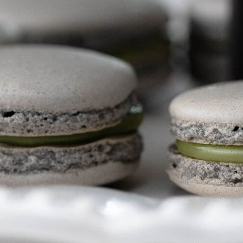 Recipe & Video: Black Sesame Macaron